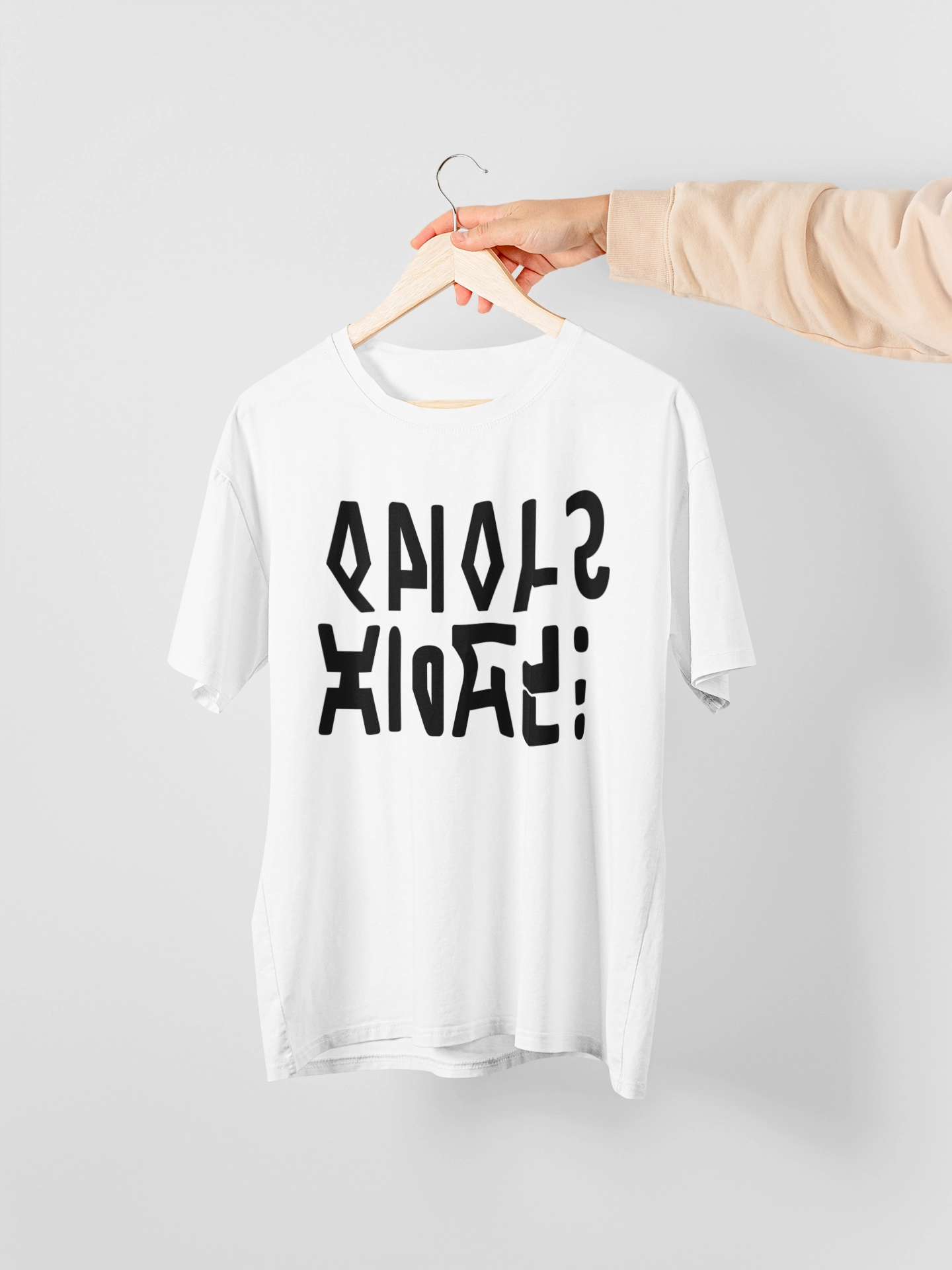 t-shirt message caché Anal?